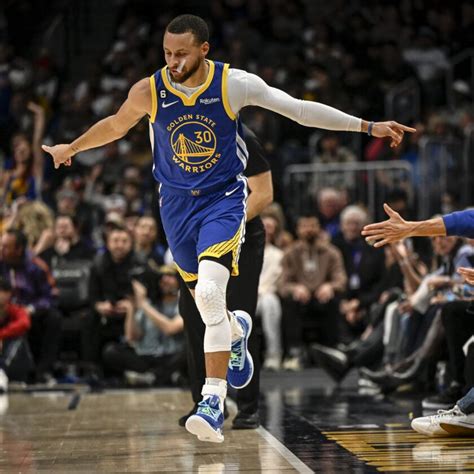 stephen curry under armour stock