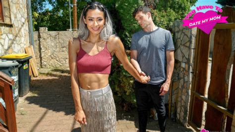 The Bare Truth Is Here: Elle Alexandra’s Controversial Nude Spectacle Drops!