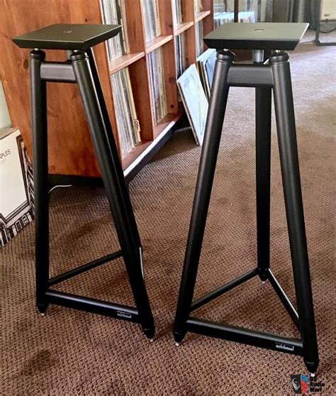 Stereo Speaker Stands