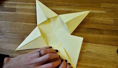 Pin auf Origami faltstern 27 Schritte ( schwer)