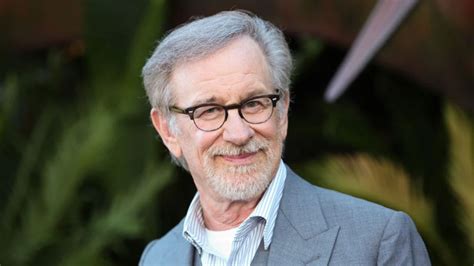 steven spielberg height