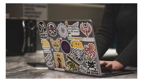 Are Stickers On A Laptop Unprofessional STICREK