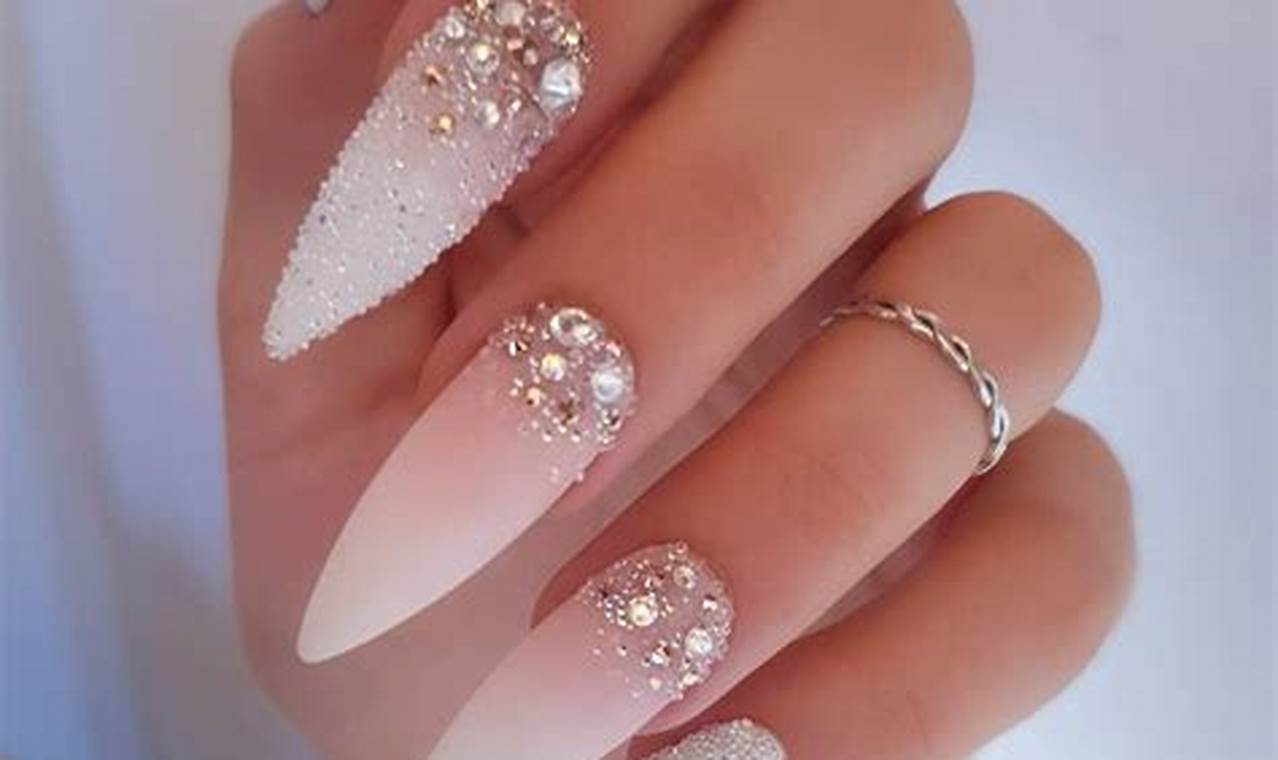 Stiletto Wedding Nails: Edgy Elegance for Your Big Day