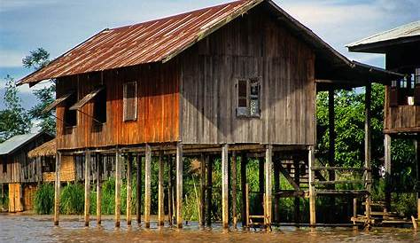 Stilts House Meaning On