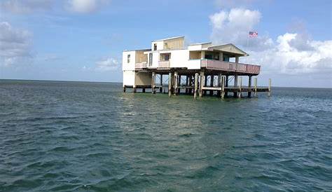 Stiltsville Miami Florida Welcome To A Curious Collection Of 7 Houses A Mile Off