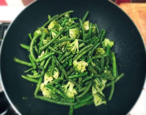 Stir Fry Leafy Vegetables