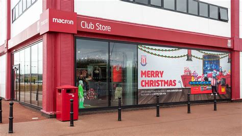 stoke city shop opening times