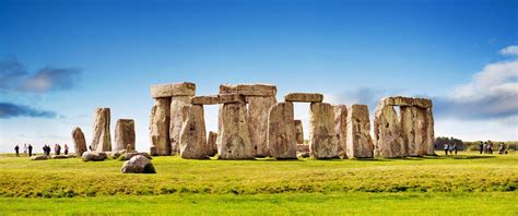 stonehenge tour from bath england