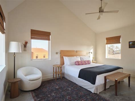 Stonewall Texas Lodging