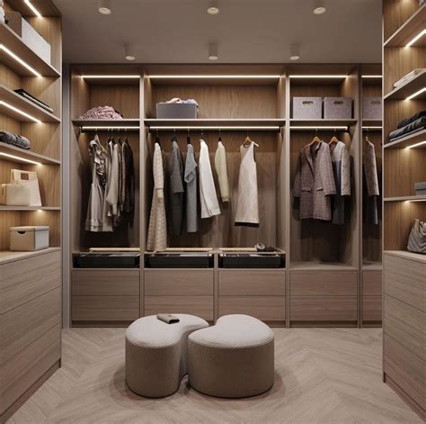 Stools For Walk In Closets