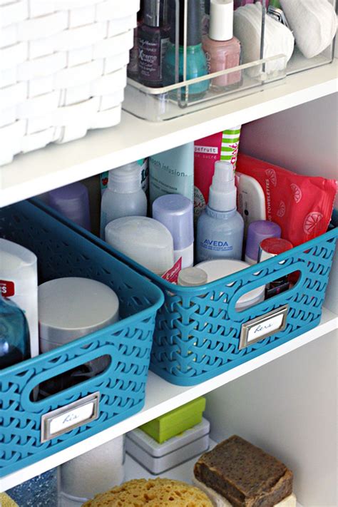 Storage Ideas For Toiletries In Bedroom