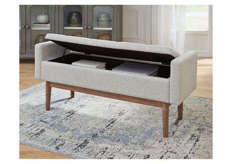 Storage Bench Definition