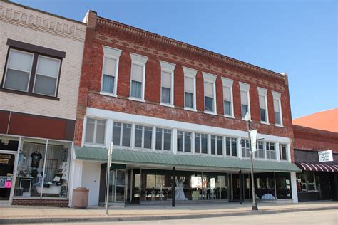 stores in excelsior springs mo