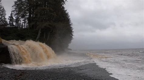storm on vancouver island