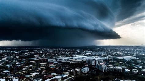 storms in brisbane yesterday