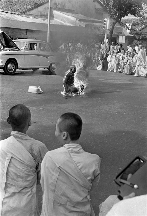 story behind the burning monk photo
