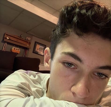 straight bait twitter