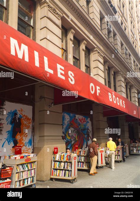 strand book store new york city