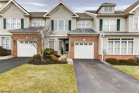 Stratton Meadows Townhomes