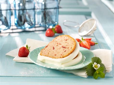 Copycat Nothing Bundt Cake Strawberries And Cream The Cake Boutique