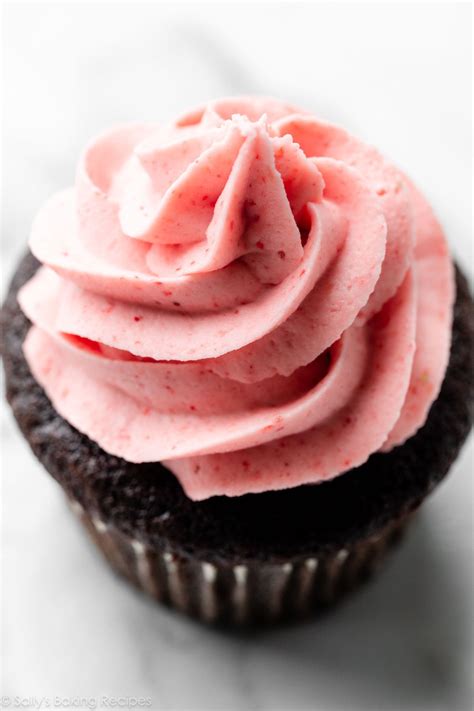 strawberry buttercream frosting sally