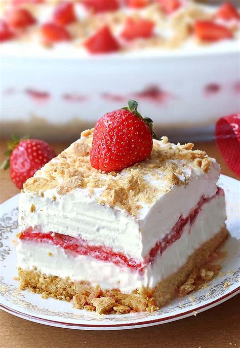 Strawberry Graham Cracker Dessert With Cream Cheese