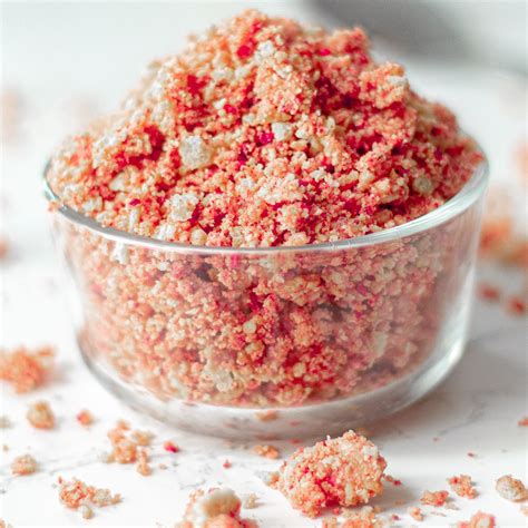 Strawberry Shortcake Crumble