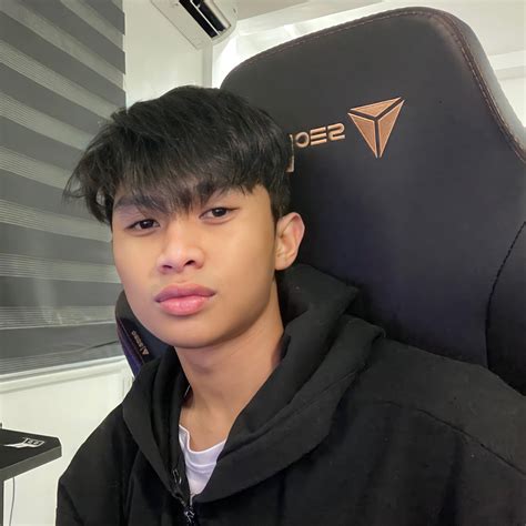 streamer reddit lawrence