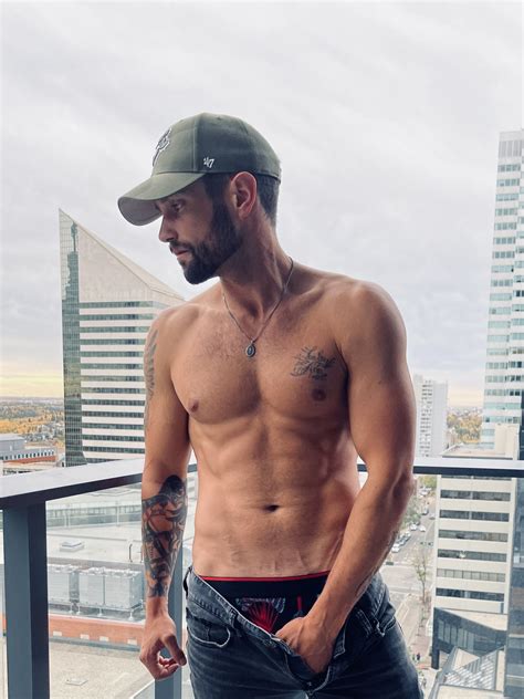 streloff rhylan nude