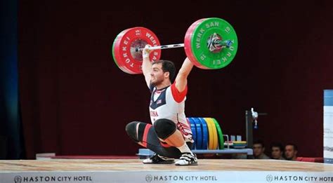 stretched out snatch 8