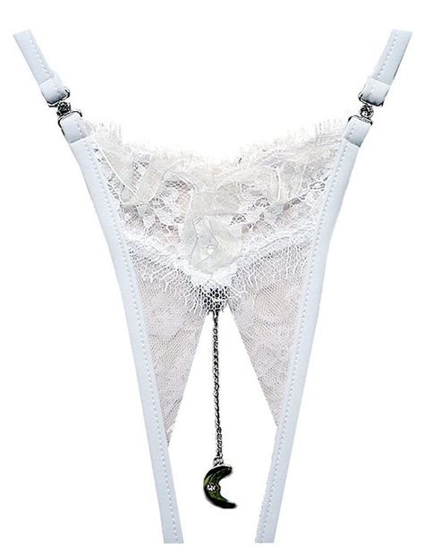 Lascana Stringouvert met borduurkant in 3dlook voordelig besteld