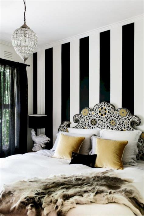Striped Walls In Bedroom