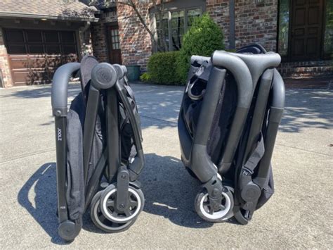 Strollers That Stand When Folded