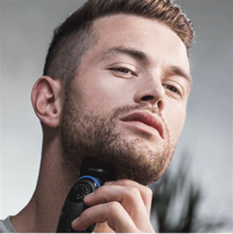 stubble trimmer meaning