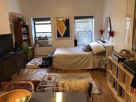 400sq Brooklyn Studio AmateurRoomPorn