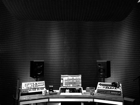 studio back in black