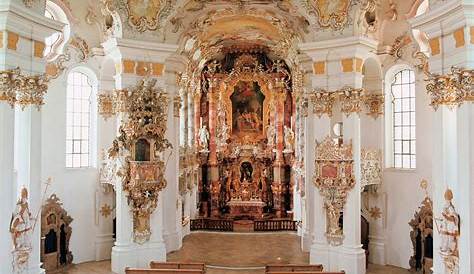 Beautiful Baroque Architecture Designs Make You Amaze