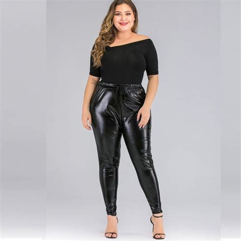 Plus Size schwarz Premium Kunstlederhose Plus size leather pants