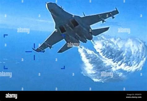 Su 27 Dumping Fuel