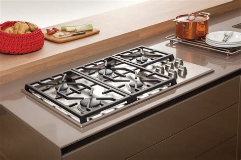 Sub Zero Wolf Gas Cooktop