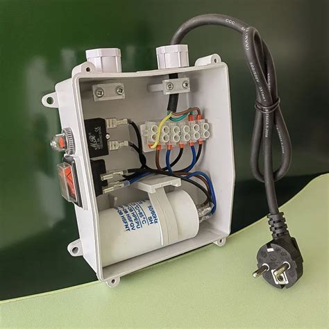 Submersible Pump With Control Box