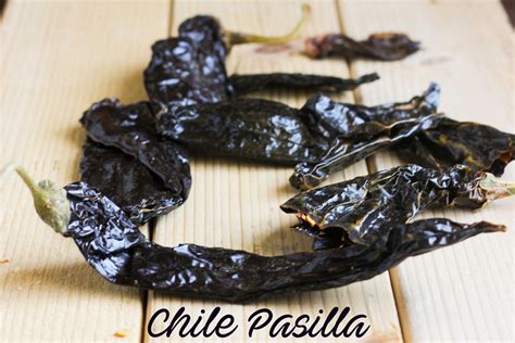 substitute for dried pasilla chiles