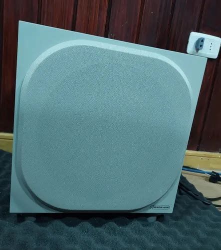 Subwoofer Monitor Audio Usado