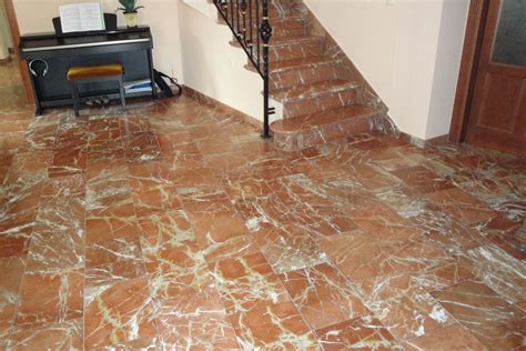 Suelo De Marmol Rojo