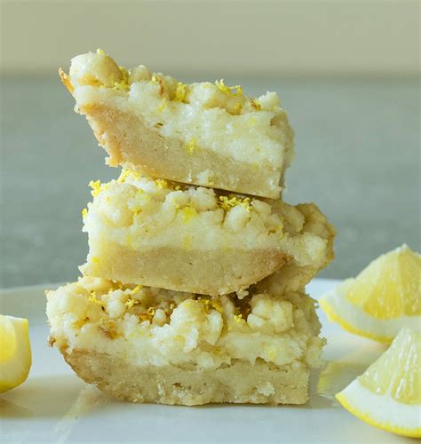 Sugar Cookie Crust Lemon Bars