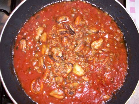 sugo di vongole con pomodoro