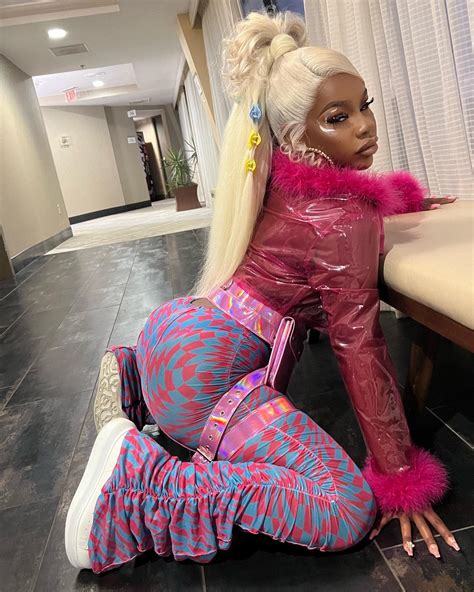 Sukigoodcoochie Lifestyle