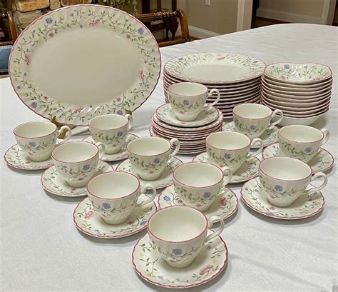 Summer Chintz Dinnerware