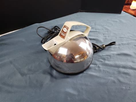 Sunbeam Electric Tea Pot