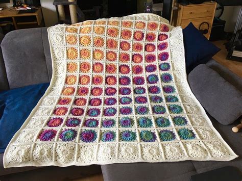 Sunburst Granny Square Blanket Pattern